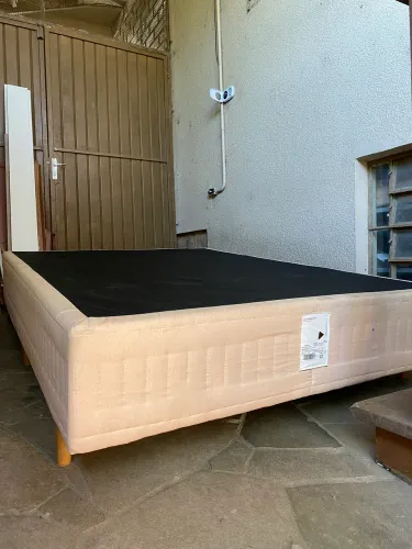 Box Cama Casal 1,38x1,88 Cristalflex Bege - Ótimo Estado