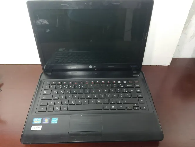 Notebook LG i3 Retirada de peças