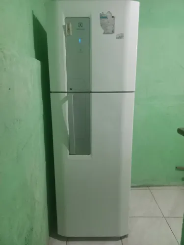 Geladeira Eletrolux