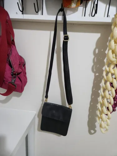 bolsa transversal couro legítimo preta