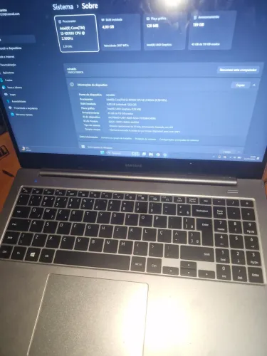 Notebook Samsung book e30