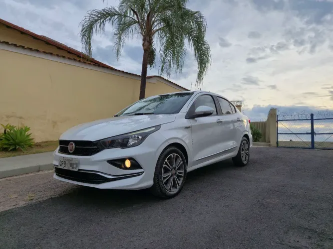 Fiat Cronos Precision 1.8 16V Flex Aut. 2019