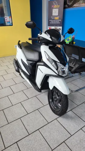 Elite 125 - 2025 c/ 13.000 km $14.900