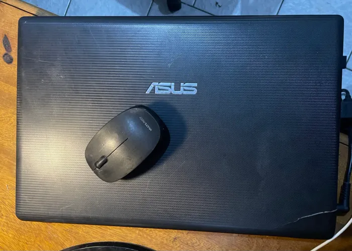Notebook ASUS + Mouse de Brinde - Leia
