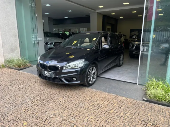 BMW 225I Active Tourer Sport 2.0 TB Aut. 2016