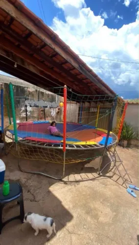 Cama elástica pula pula