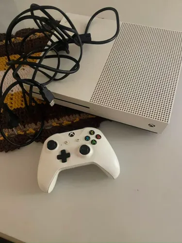 Xbox one com defeito do plim