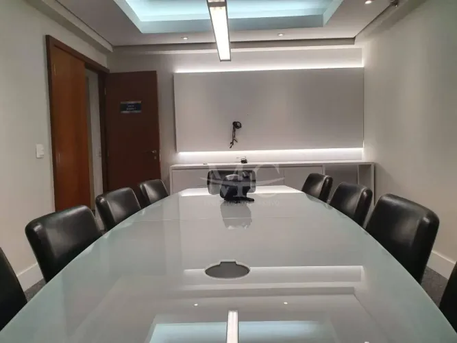 SALA MOBILIADA ITAIM BIBI