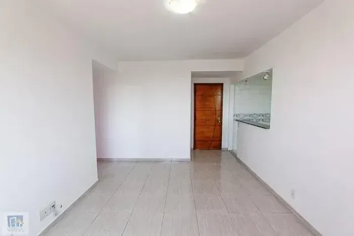 Apartamento com 1 quarto à venda, 65 m² por R$ 210.000 - Condomínio Residencial Doro - Pec