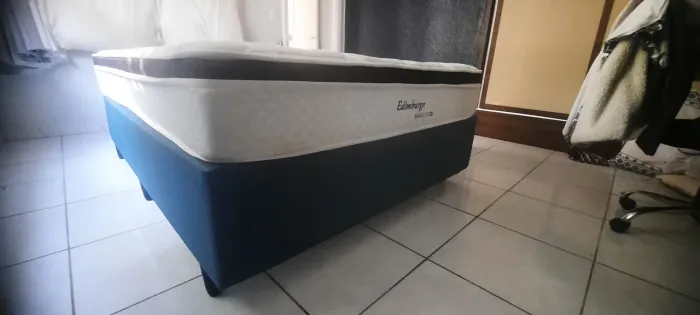 Cama casal