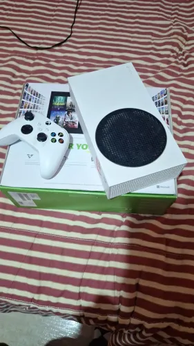 Xbox Series S 512GB Bem Conservado