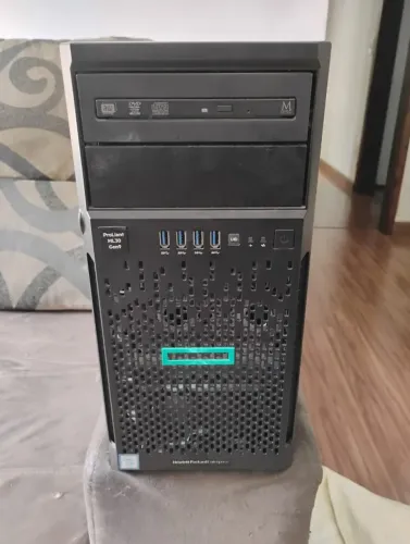 Vende-se Servidor