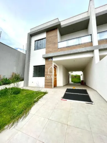 Sobrado à Venda em Jardim Carvalho, Ponta Grossa - PR