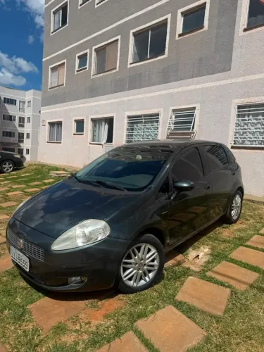 Fiat Punto Essence Dualogic 1.8 Flex 16V 5P 2012