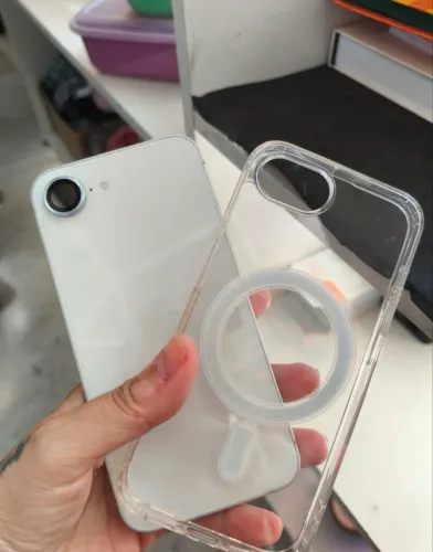 iPhone 16E