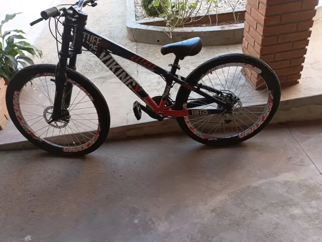 Vendo bicicleta viking x tuff 25