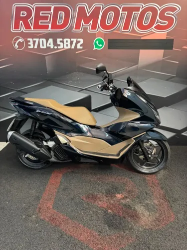 PCX 160 DLX