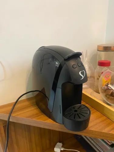 CAFETEIRA 3 CORAÇÕES