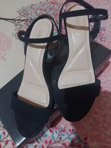 Vende sapato,usado uma única vez