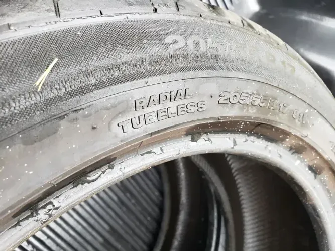 2 Pneus Continental ARO 17 - 205/55/17