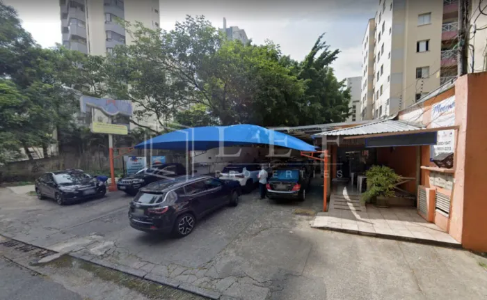 Moema imóvel com renda