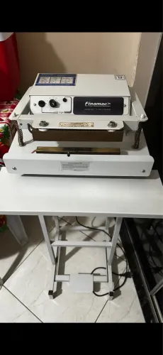 Seladora de picolé c pedal e datadora