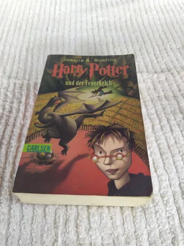 Vendo livro Harry Potter.1 volume relíquia.