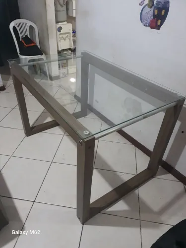 Mesa de vidro 120x80