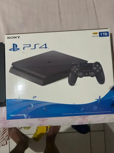 PS4 slim 1 terá