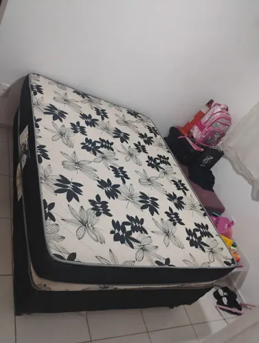 Cama box