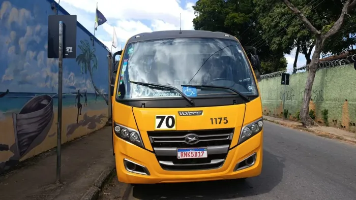 Ônibus Volare