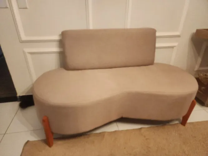 Sofá Minimalista