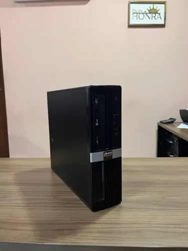 Computador para estudos/mercaria