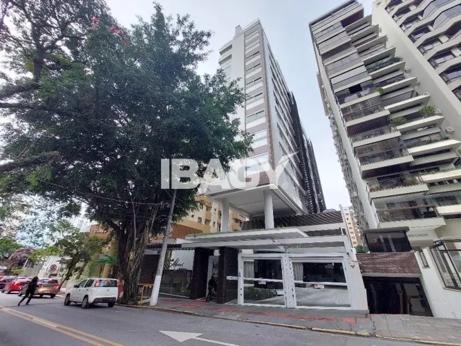 Excelente Apartamento 2 dormitório(s) em Centro - Florianópolis