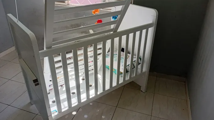 Berço clássico pouquíssimo uso