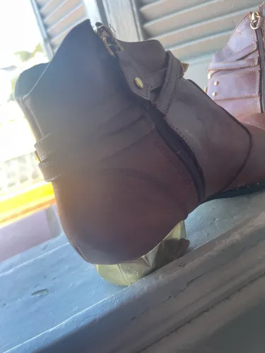 Bota Carmen Steffens