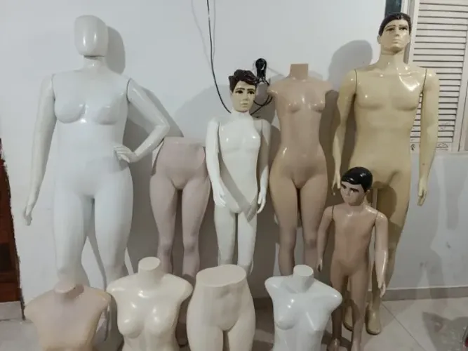 Manequins