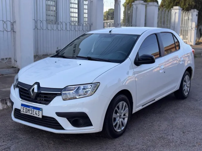 Renault Logan Zen Flex 1.0 12V 4P Mec. 2024