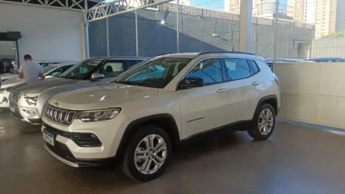 Jeep Compass Long. T270 1.3 TB 4X2 Flex AUT 2022