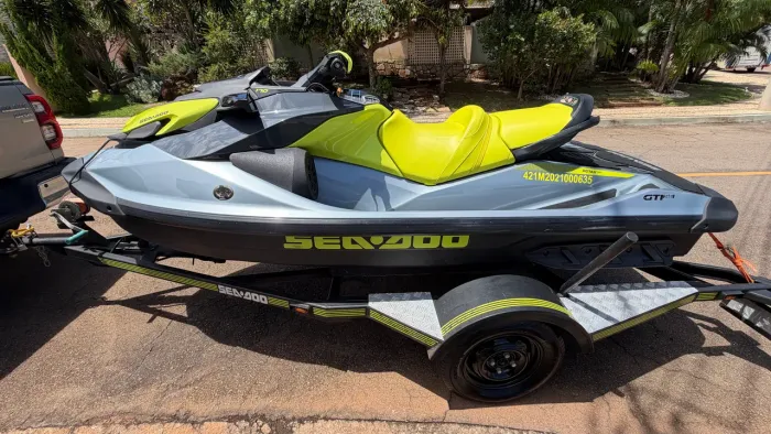 Jet ski GTI SE 170 ano 2021, 64 de uso.