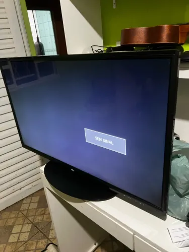 Vendo tv 32 polegadas não e smart