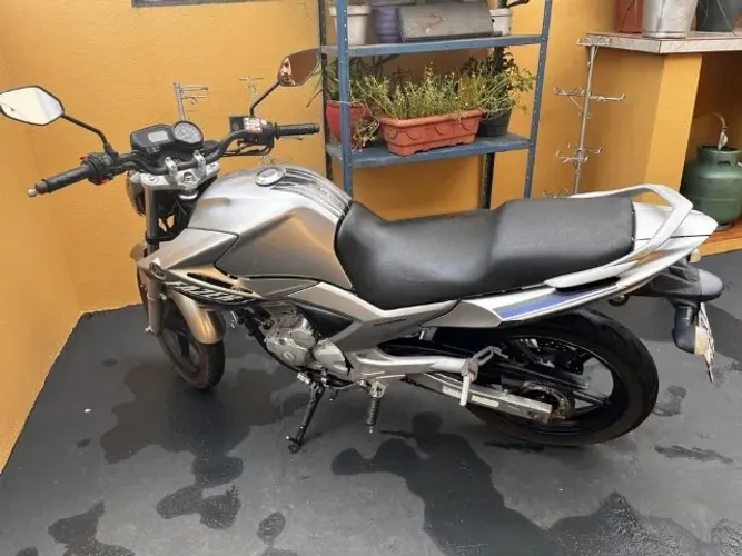 Fazer 250 2012