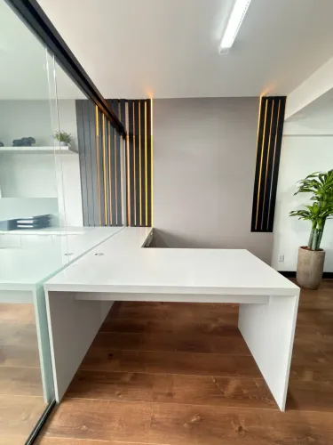 Móveis sala comercial