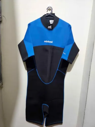 Roupa de Surf Mistral Masculina NOVA