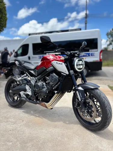 CB 650r