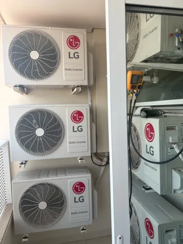 Instalação manutenção higienização em ar condicionado
