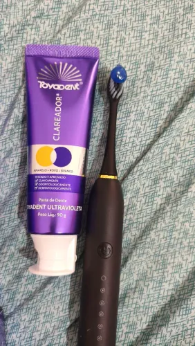 Clareador dental 