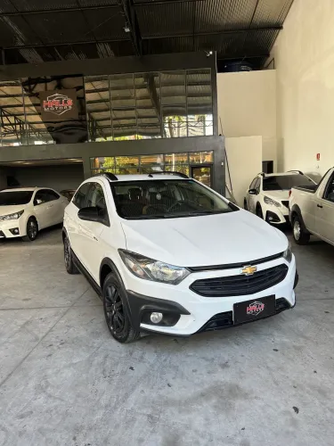 Chevrolet Onix Activ 1.4 8V Flex Mec. 4P 2019