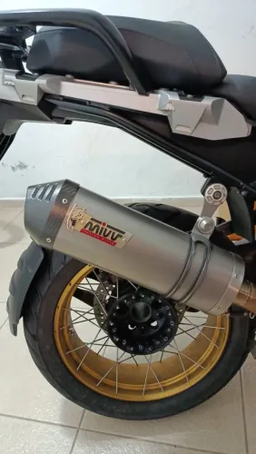 Ponteira MIVV + Coletor MIVV p/ BMW r1250gs Ótimo Estado