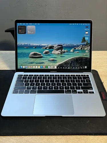 Macbook air M1